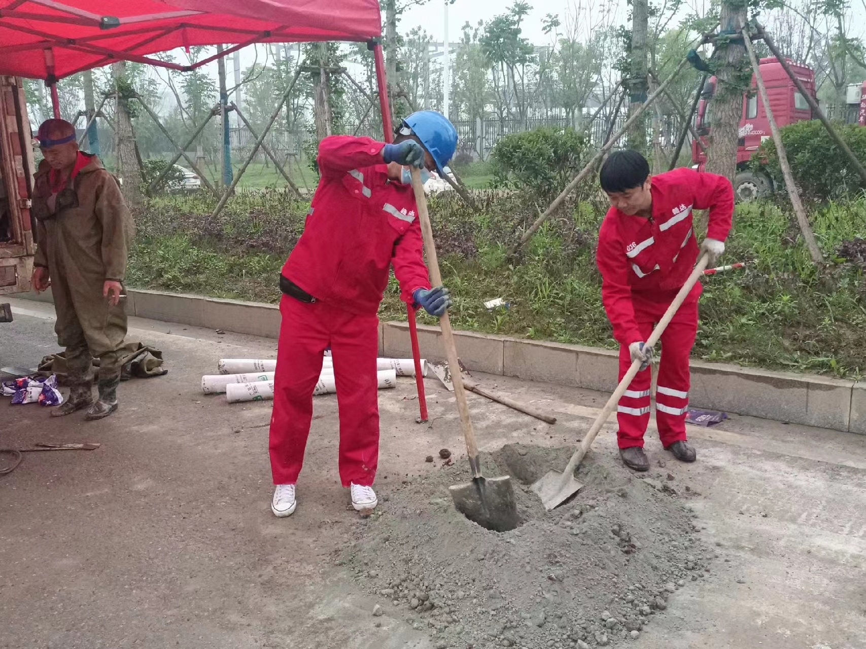 铁山港管道疏通哪家好】及时进行市政管道清淤