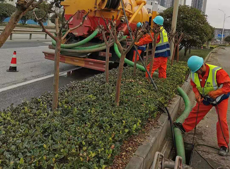 铁山港市政管道清淤